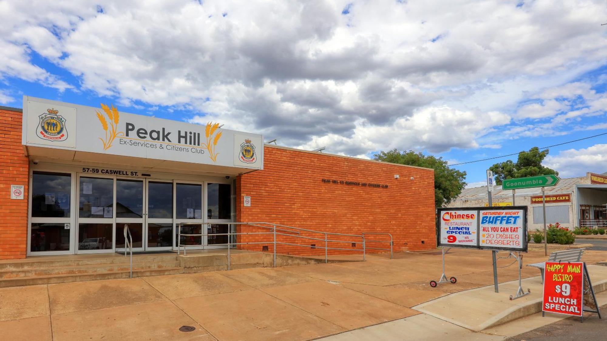 Golden Peak Motel Peakhill Peak Hill Exterior photo